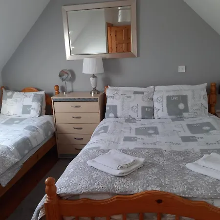 Lorna's Self Catering Milltown Malbay