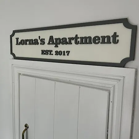 Lorna's Self Catering Apartment