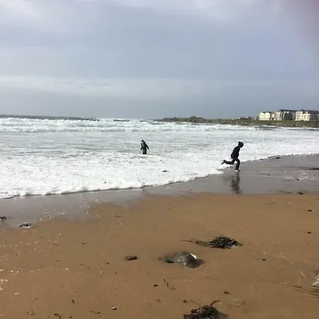 Lorna's Self Catering Apartament