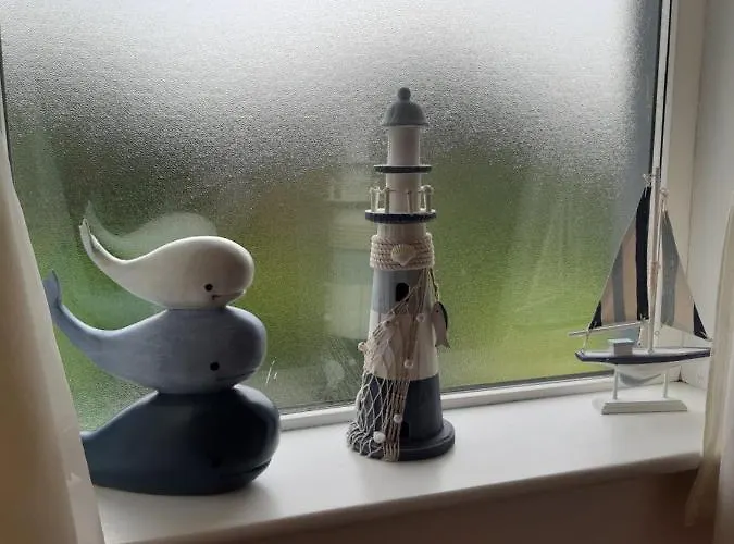 Lorna's Self Catering 米尔敦马尔贝