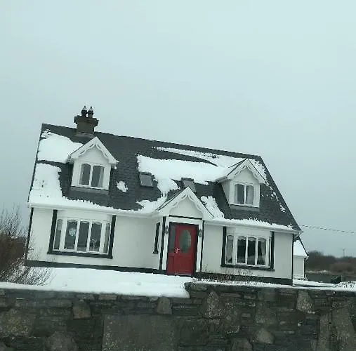 Lorna's Self Catering * 米尔敦马尔贝