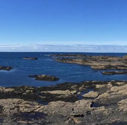 Lorna's Self Catering 米尔敦马尔贝