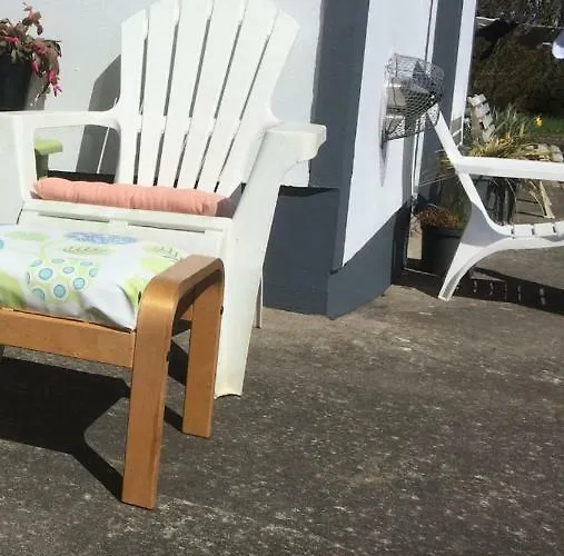 Lorna's Self Catering *