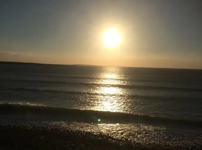 公寓 Lorna's Self Catering *